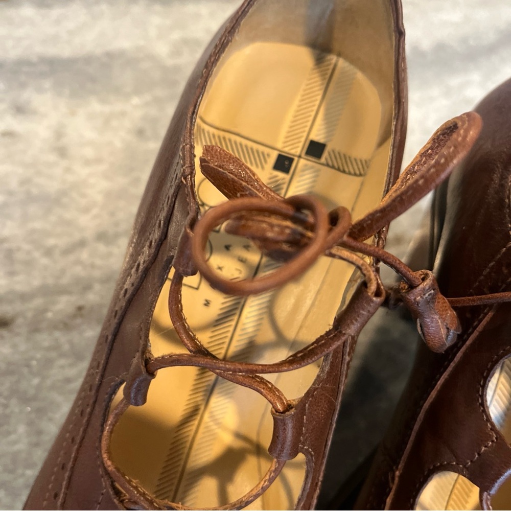 BCBG Lace-Up Baby Doll Block Heel Mary Jane Pumps in Rich Brown 7 1/2 - Picture 11 of 15